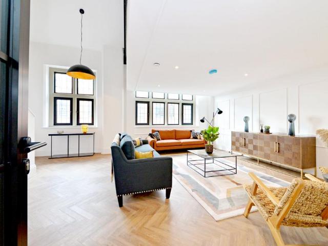 3 bedroom apartment for sale