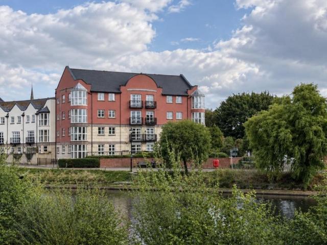 3 bedroom apartment for sale