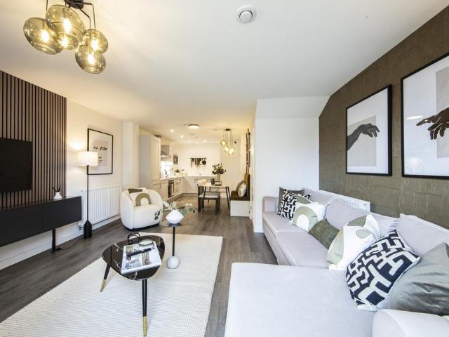 3 bedroom apartment for sale