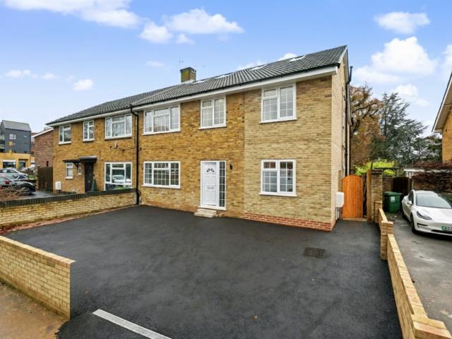 3 bedroom apartment for sale