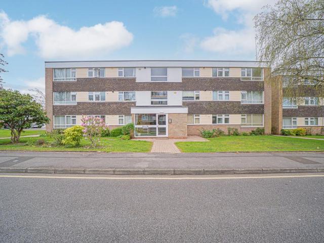 3 bedroom apartment for sale