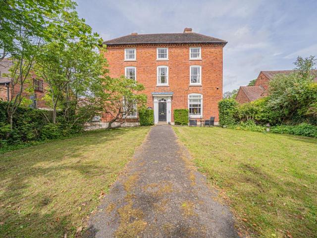3 bedroom apartment for sale