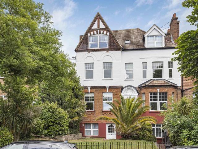 3 bedroom apartment for sale