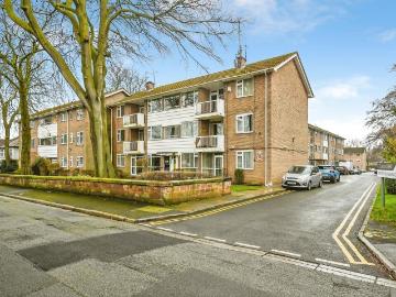3 bedroom apartment for sale