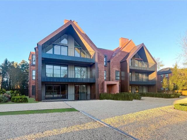 3 bedroom apartment for sale