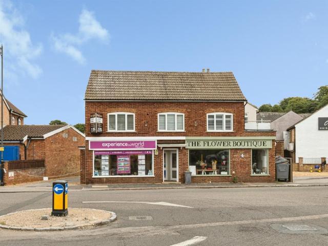 3 bedroom apartment for sale