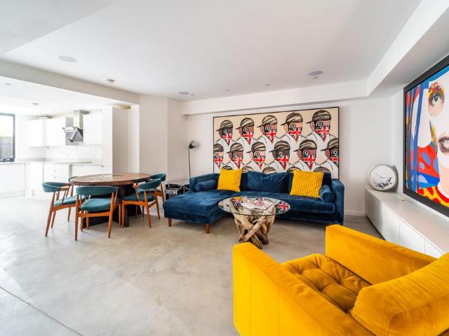3 bedroom apartment for sale