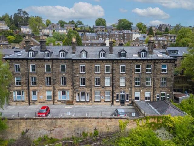 3 bedroom apartment for sale
