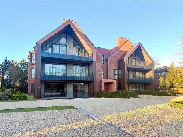 3 bedroom apartment for sale