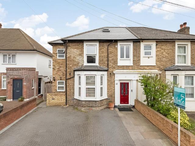 3 bedroom apartment for sale
