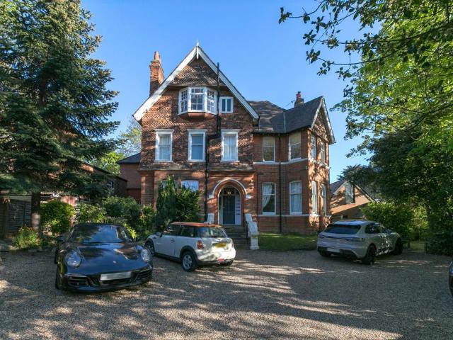 3 bedroom apartment for sale