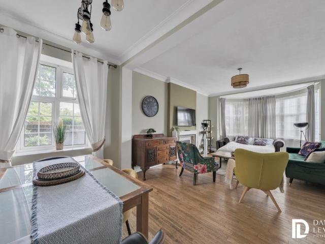 3 bedroom apartment for sale
