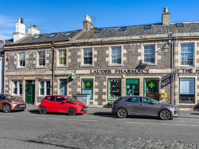 3 bedroom apartment for sale