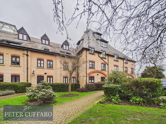 3 bedroom apartment for sale