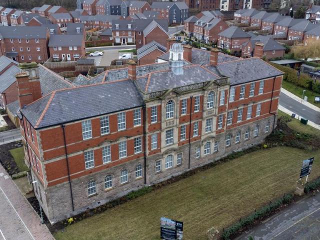 3 bedroom apartment for sale