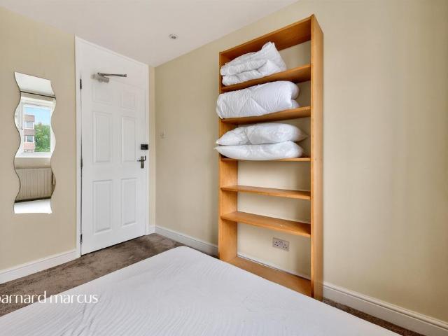 4 bedroom apartment for sale