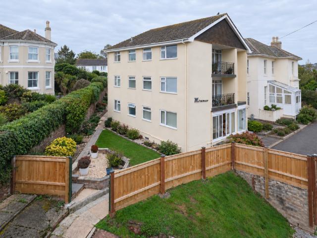3 bedroom apartment for sale