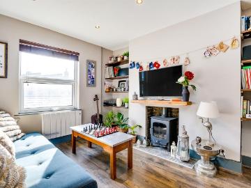 3 bedroom apartment for sale