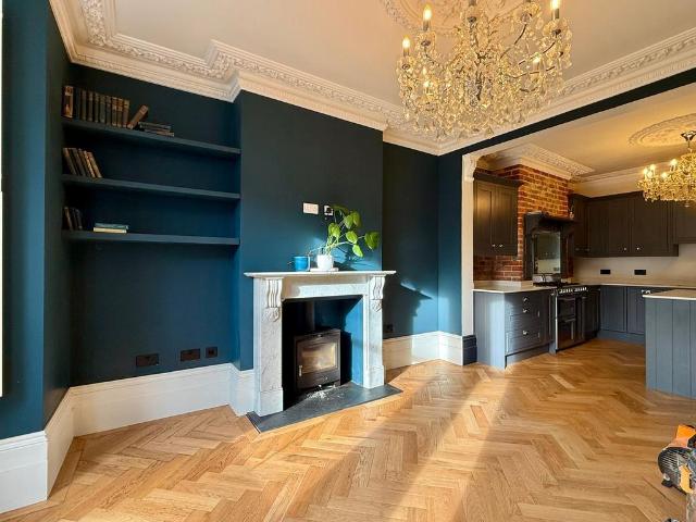 3 bedroom apartment for sale