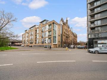 Glasgow, Glasgow and Clyde Valley - Balcony
