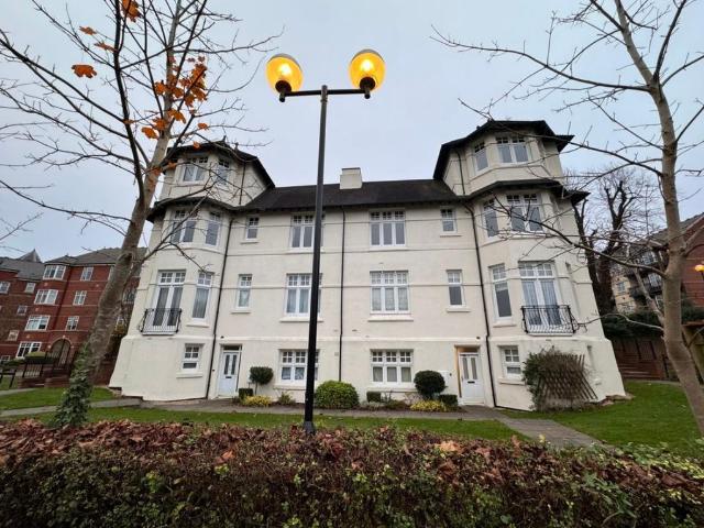 3 bedroom apartment for sale