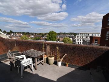 3 bedroom apartment for sale