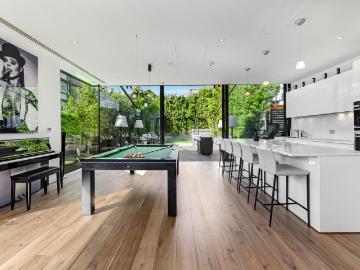 Golden Square, Zone 1 London, West London, London, Greater London