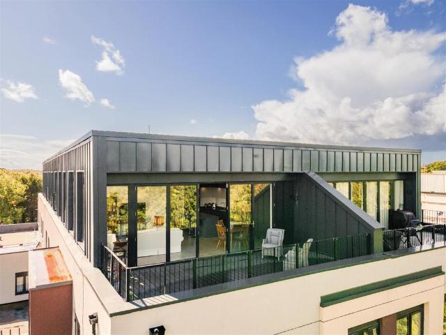 3 bedroom apartment for sale