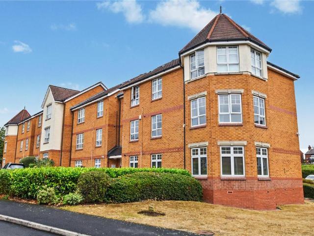 3 bedroom apartment for sale
