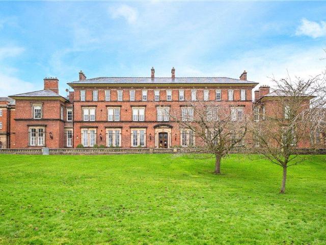 3 bedroom apartment for sale