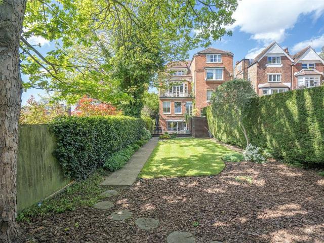 3 bedroom apartment for sale