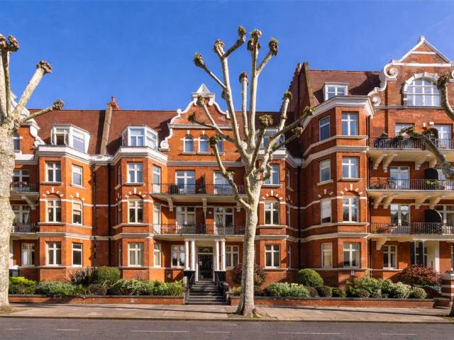 3 bedroom apartment for sale