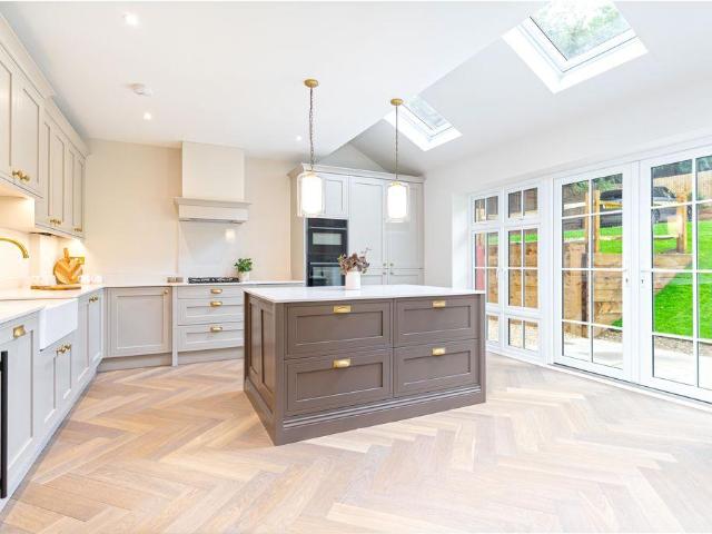 3 bedroom apartment for sale