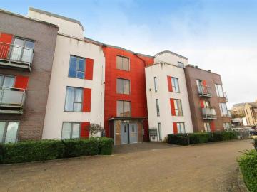 3 bedroom apartment for sale
