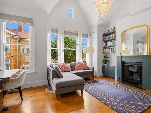 3 bedroom apartment for sale