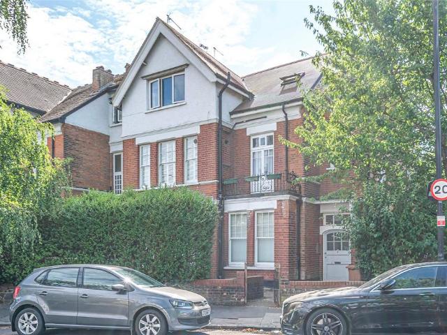 3 bedroom apartment for sale
