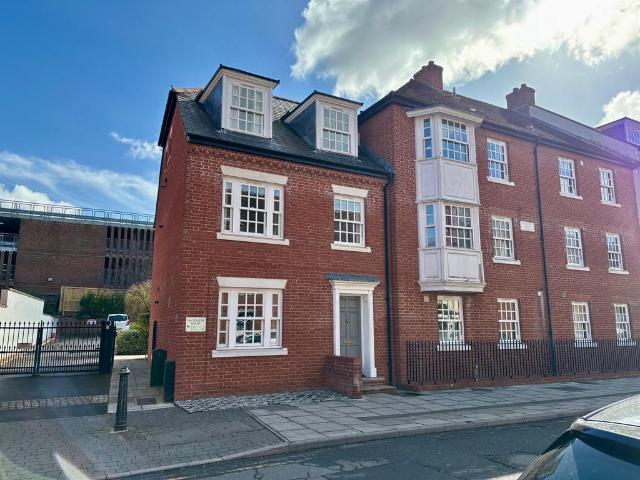 3 bedroom apartment for sale