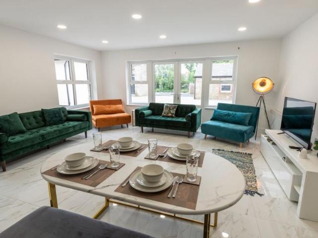 3 bedroom apartment for sale