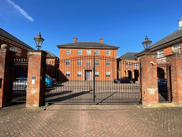 3 bedroom apartment for sale