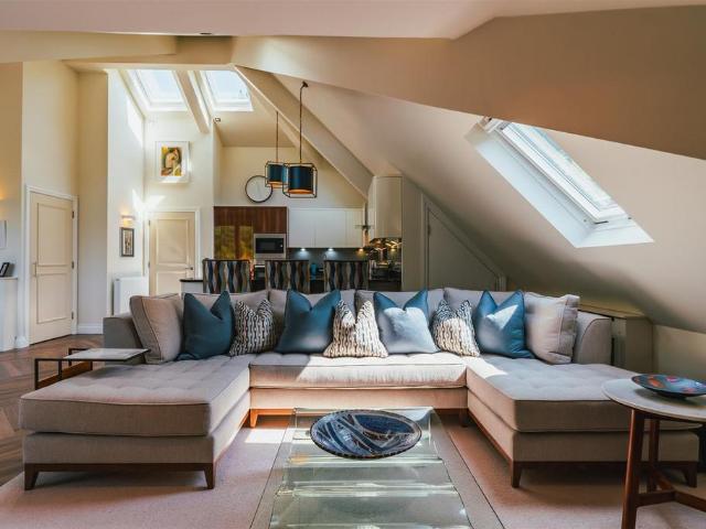 3 bedroom apartment for sale