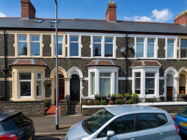 3 bedroom apartment for sale