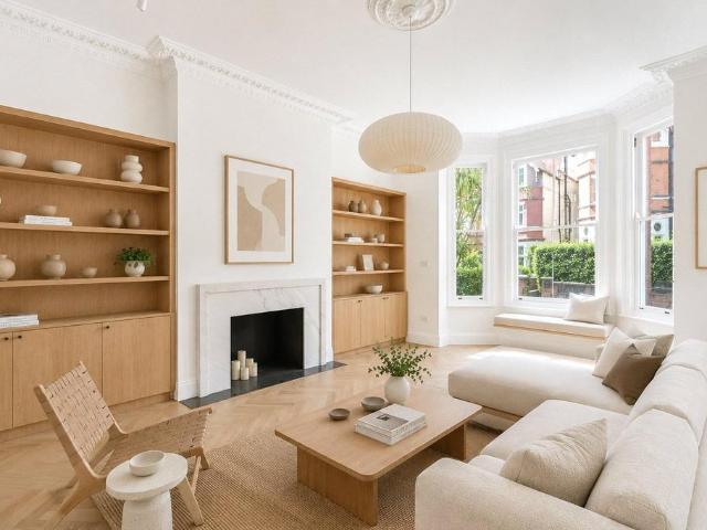 3 bedroom apartment for sale