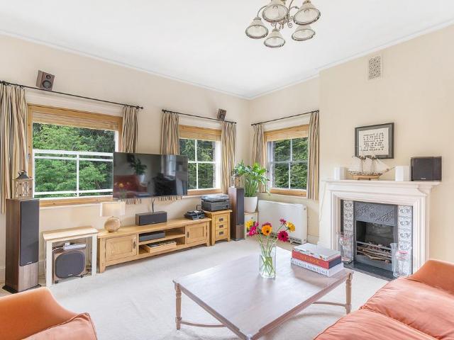 4 bedroom apartment for sale