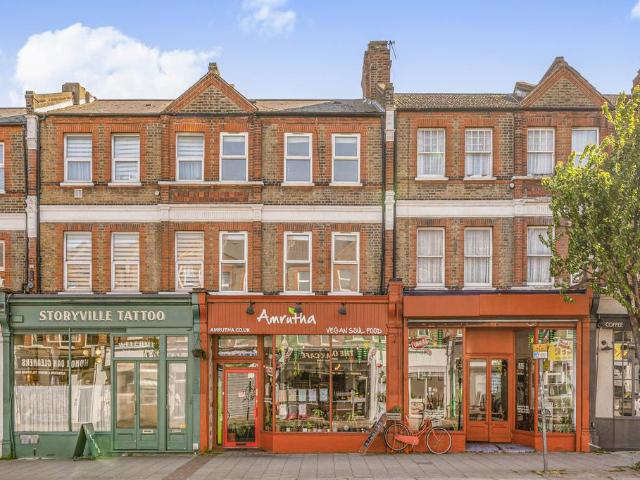 3 bedroom apartment for sale