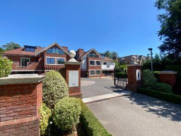 3 bedroom apartment for sale