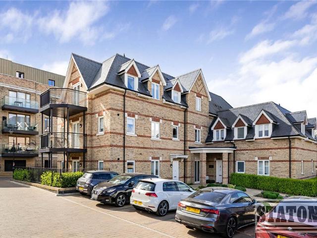3 bedroom apartment for sale