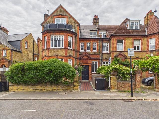 3 bedroom apartment for sale