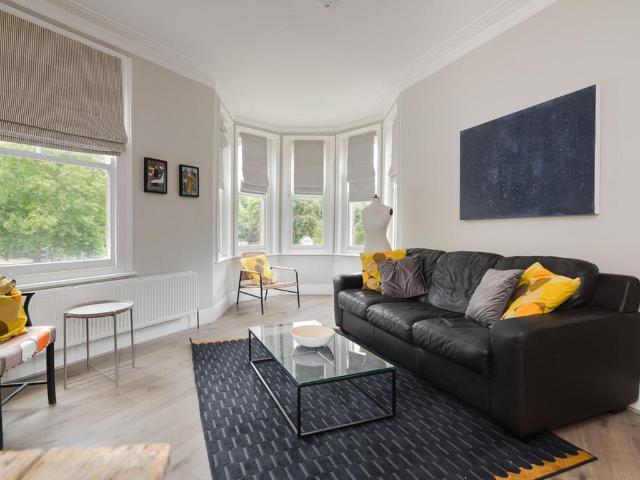 3 bedroom apartment for sale