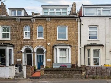 3 bedroom apartment for sale