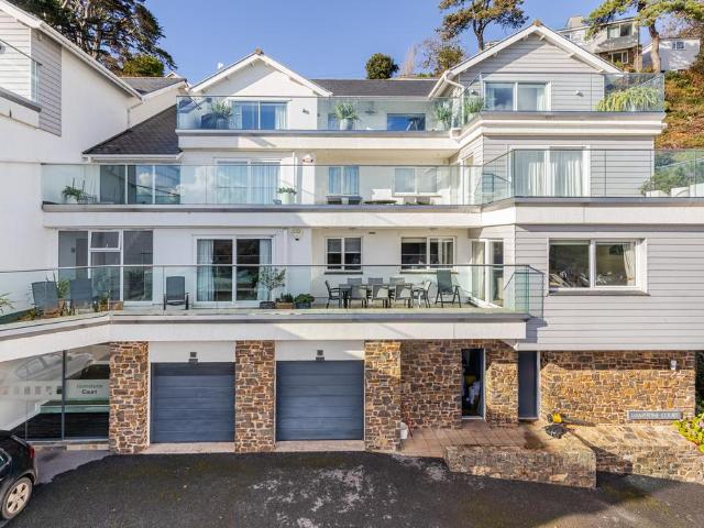 3 bedroom apartment for sale